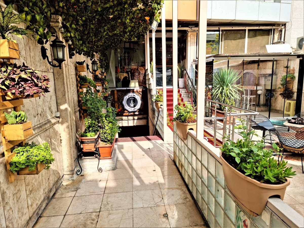 Tehran-Parsi-22.jpg
