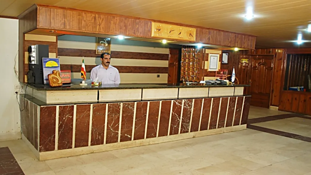 هاستل جهانگردی چلندر نوشهر