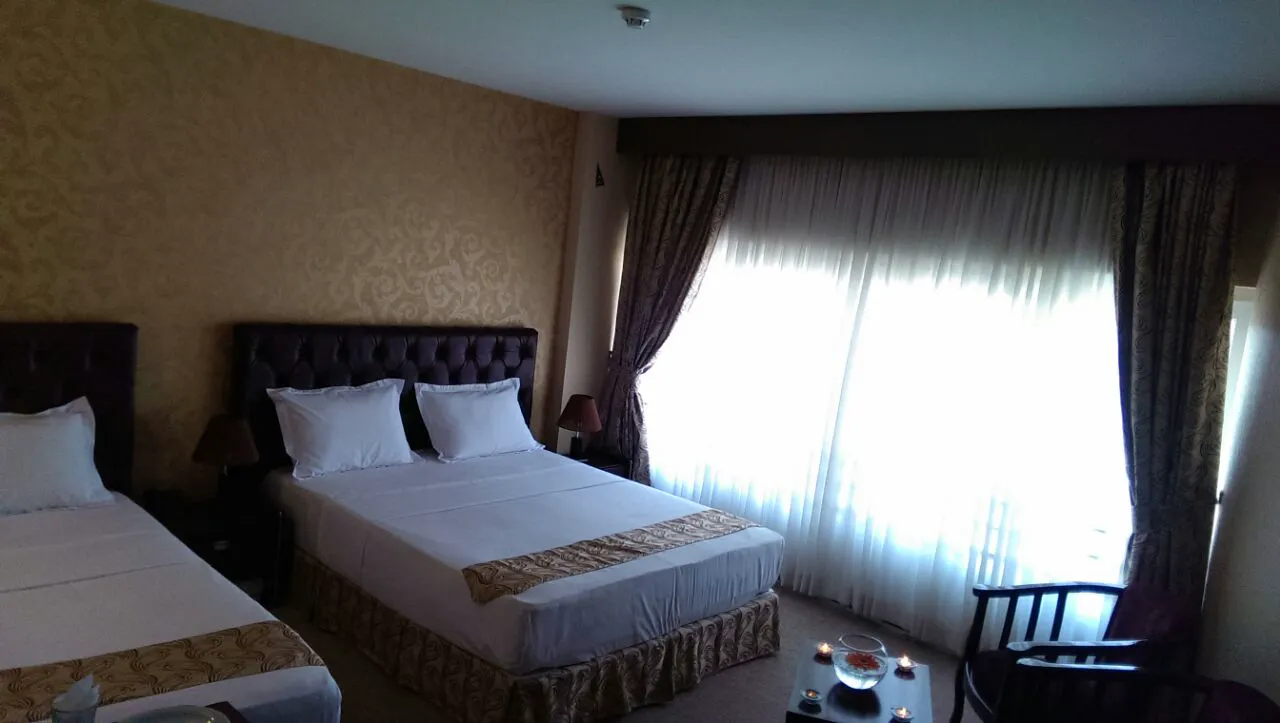 هتل شارستان مشهد