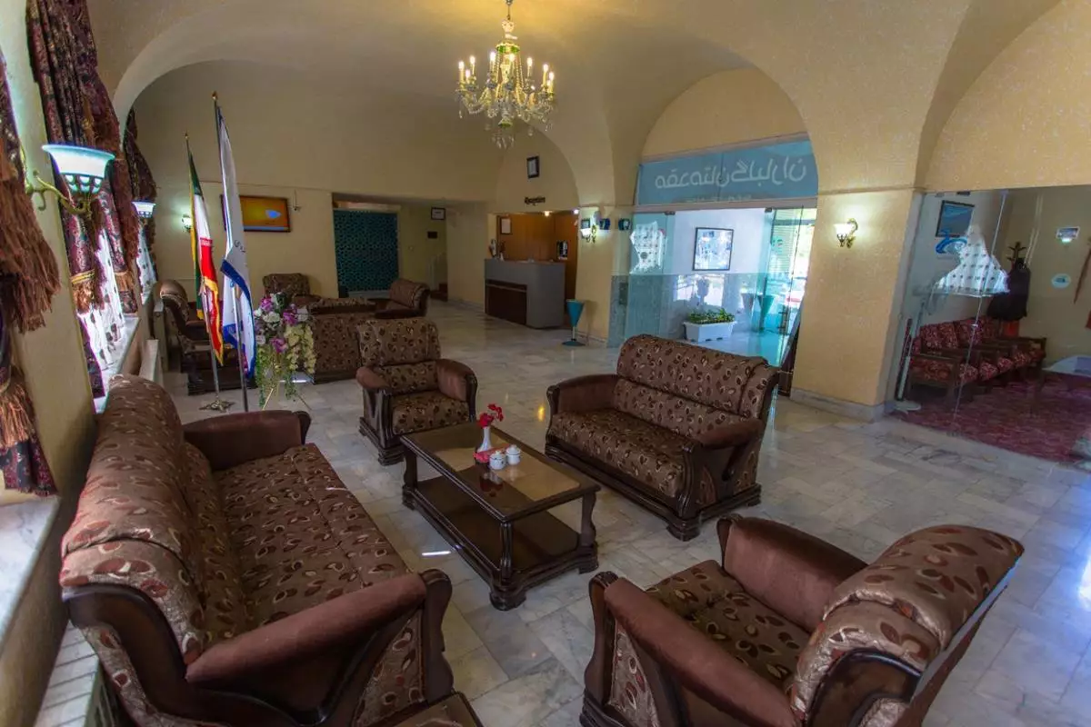 مبلمان و فضای داخلی لابی هتل جهانگردی