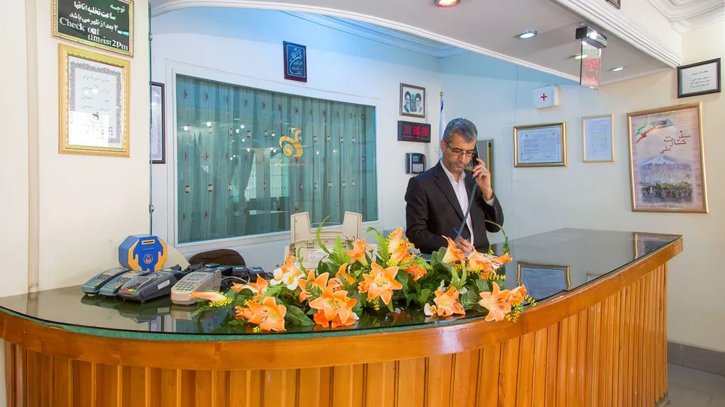 هتل جهانگردی خوی