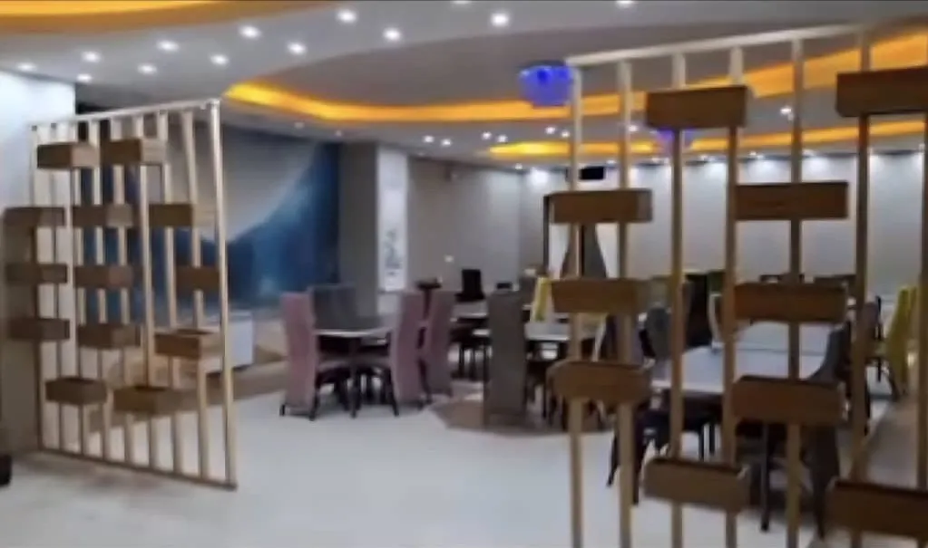 هتل هالیس بروجرد