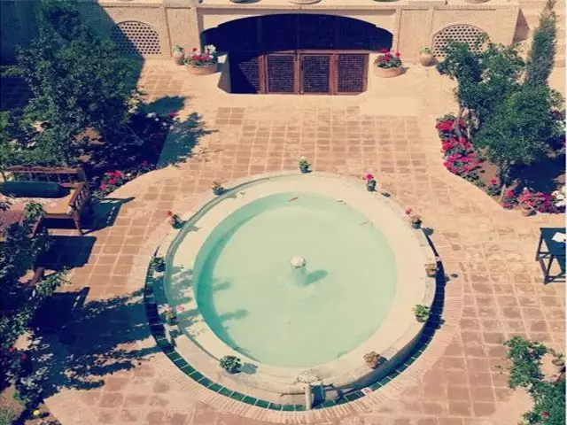 swimming_pool