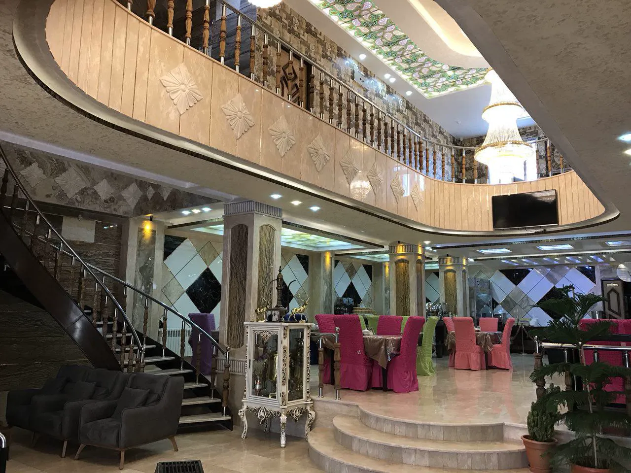 هتل کوروش سرعین
