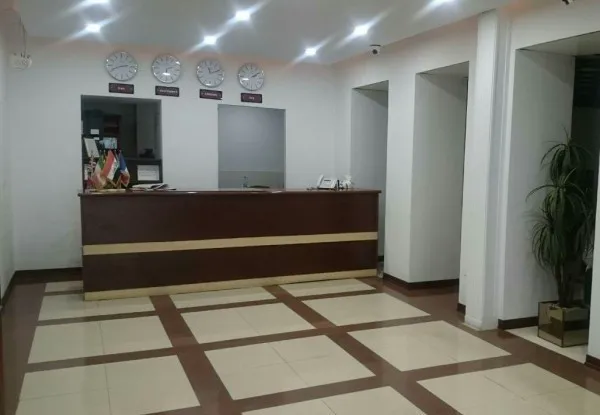پیشخوان پذیرش هتل فردوسی