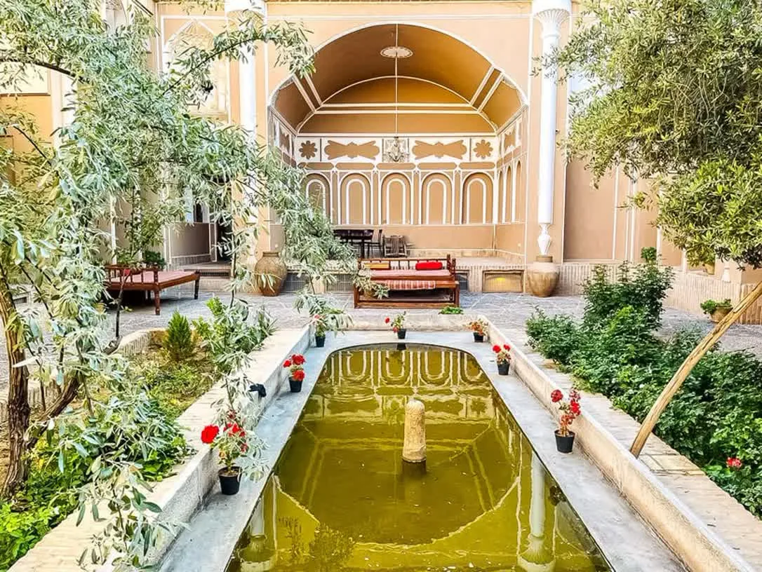 خانه سه نیک