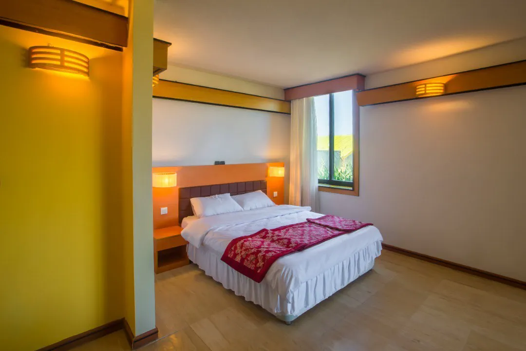 مجتمع گردشگری ساحلی شهر نور
