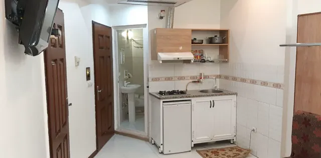 آشپزخانه کوچک سوئیت هتل معجزه