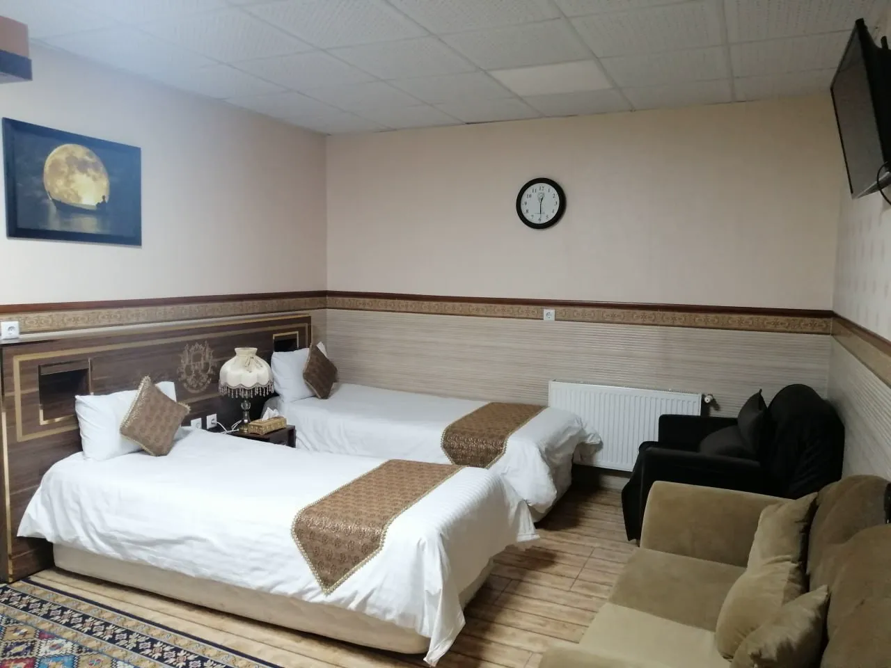 اتاق دو تخته (تویین) بدون پنجره
