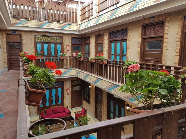 هتل سرای اردیبهشت اصفهان