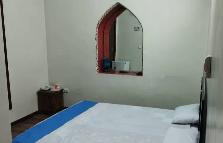 اتاق یک تخته