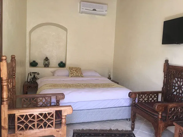 اقامتگاه سنتی ددمان زنجان