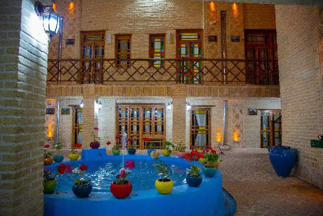 اقامتگاه سنتی ددمان زنجان