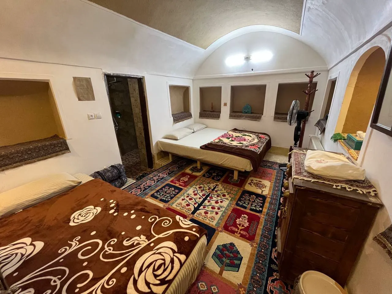 اقامتگاه سنتی انار اردکان