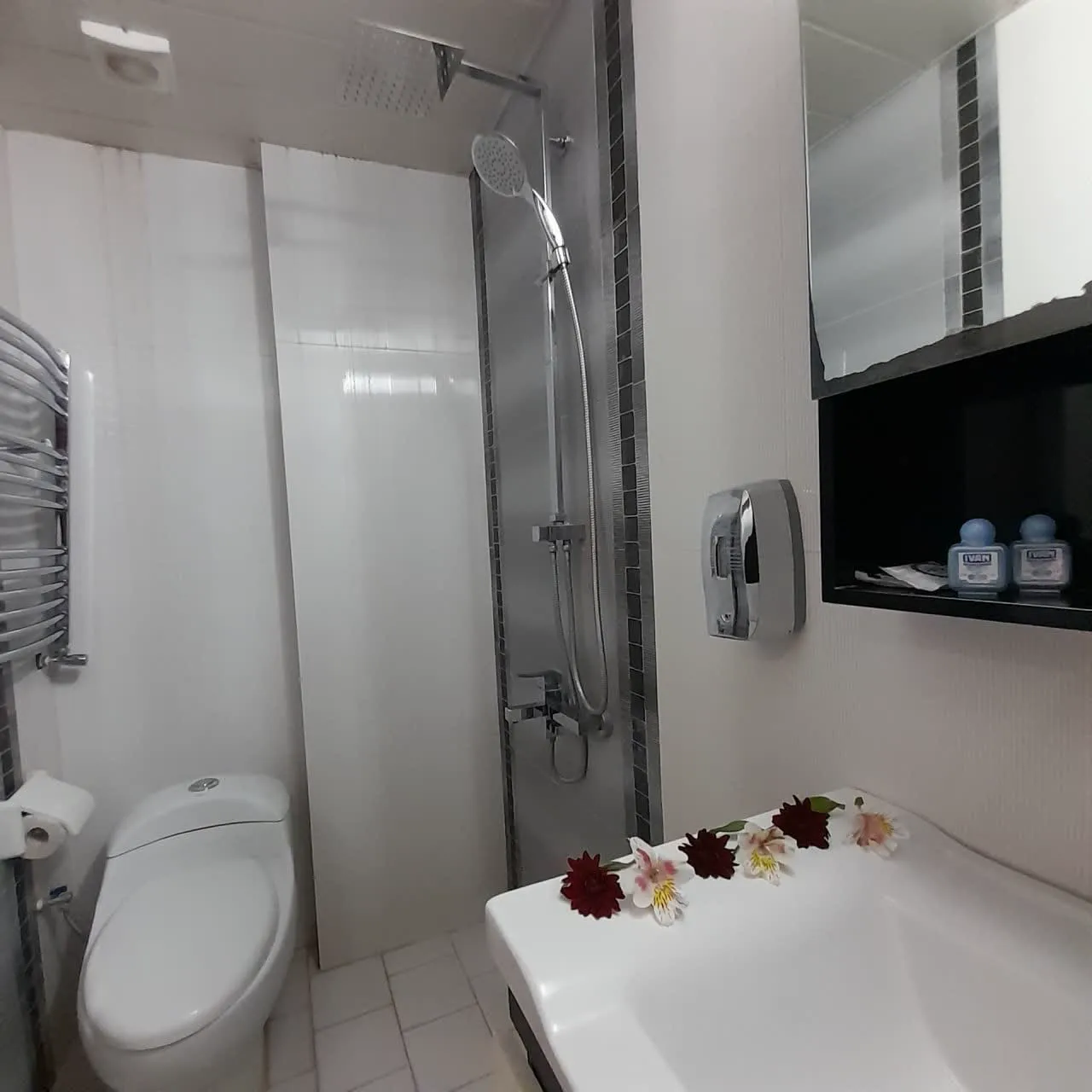 هتل گل گندم مشهد