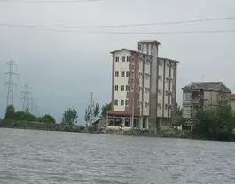 نگین استیل
