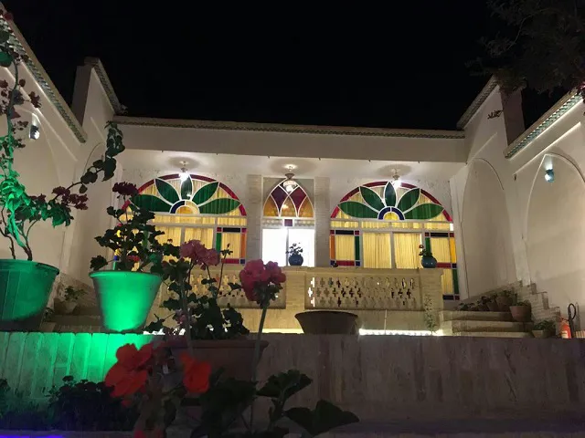 مراکز اکوتوریسم سرای ملک کاشان