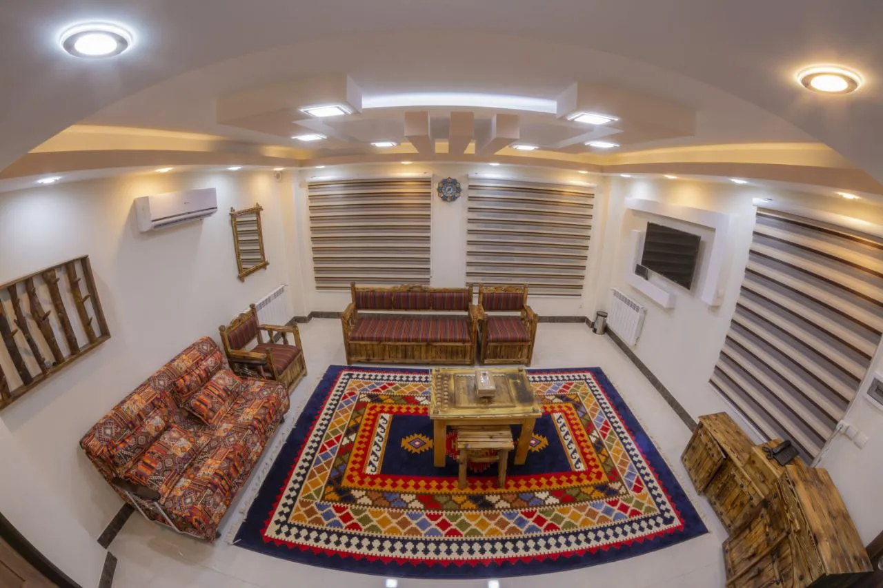 مجتمع مسکونی دال دنا سی سخت