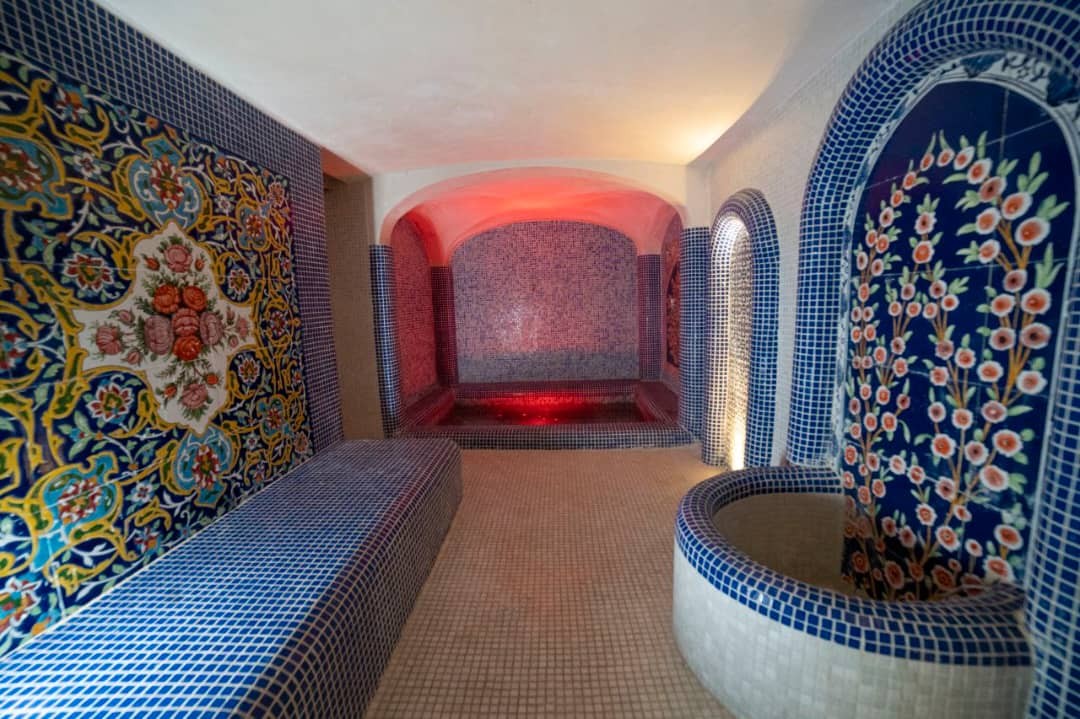عمارت هفت رنگ