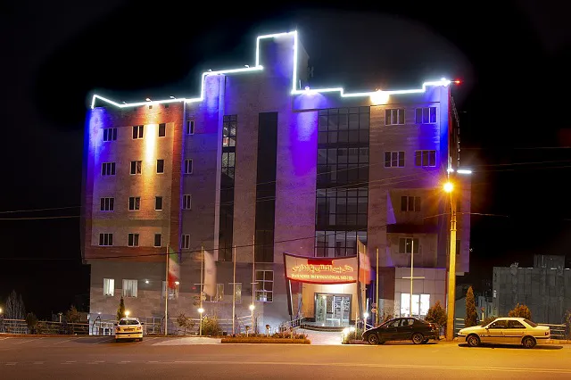 هتل پارادایس کلیبر