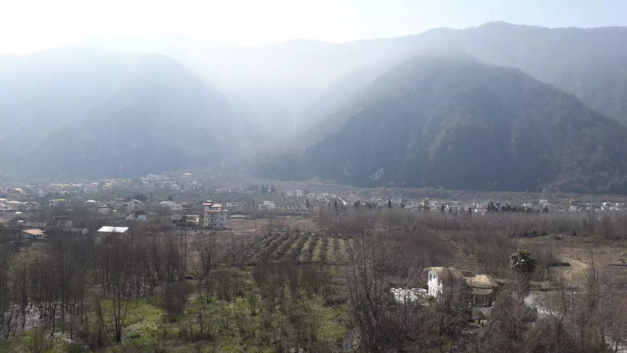 نمای دره و کوهستان از هتل پرشیا 3