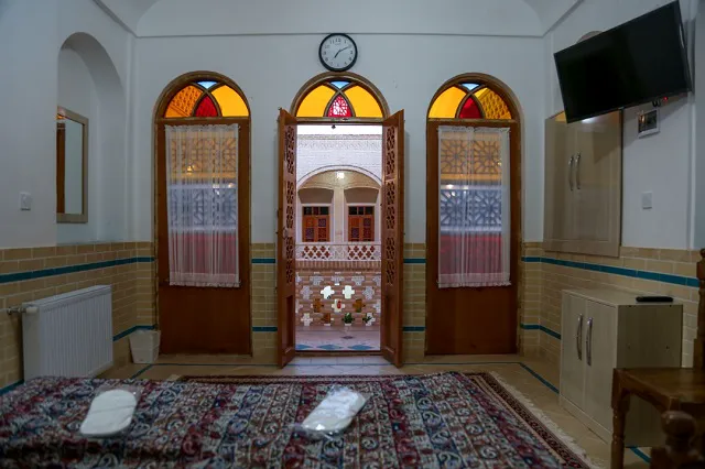 اقامتگاه سنتی انار نائین