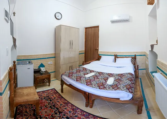 اقامتگاه سنتی انار نائین