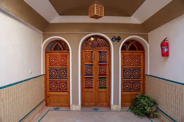 اقامتگاه سنتی انار نائین