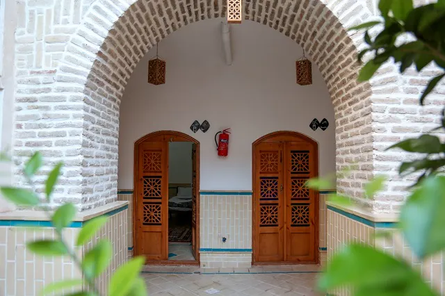 اقامتگاه سنتی انار نائین