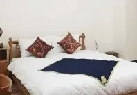 اتاق سه تخته کنج