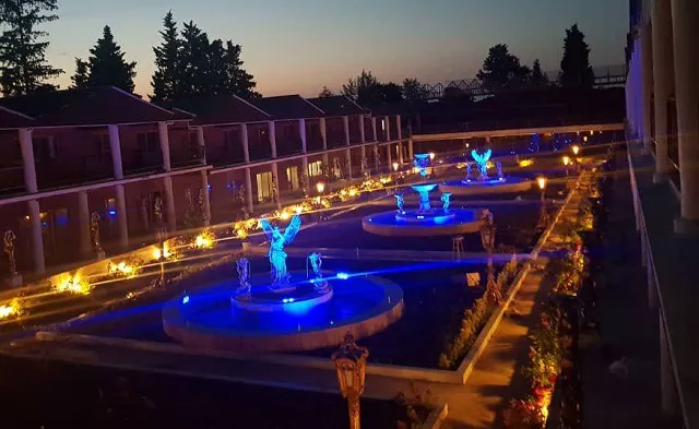 هتل کاخ  امیران چالوس