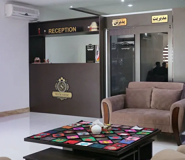 پذیرش و فضای انتظار هتل ستاره